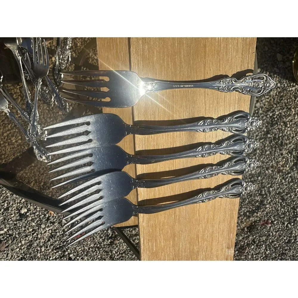 Oneida RENOIR Pembrooke Salad Forks 5 Stainless Silverware‎